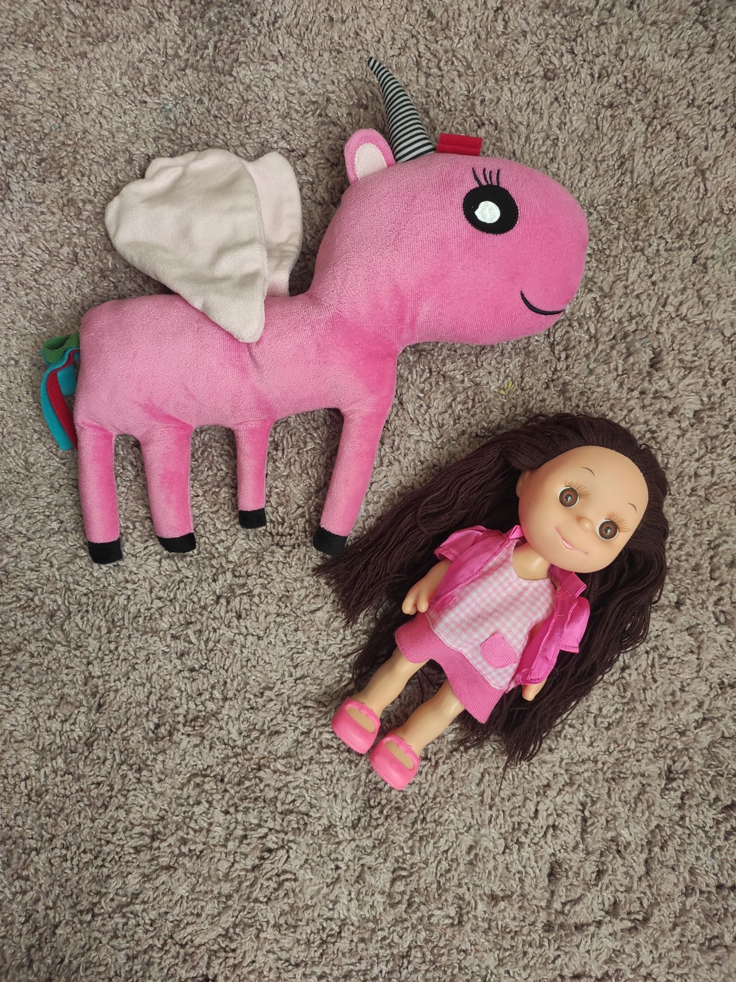 Іграшки для дівчинки,за 100 грн, єдиноріг,  лялька+ єдиноріг