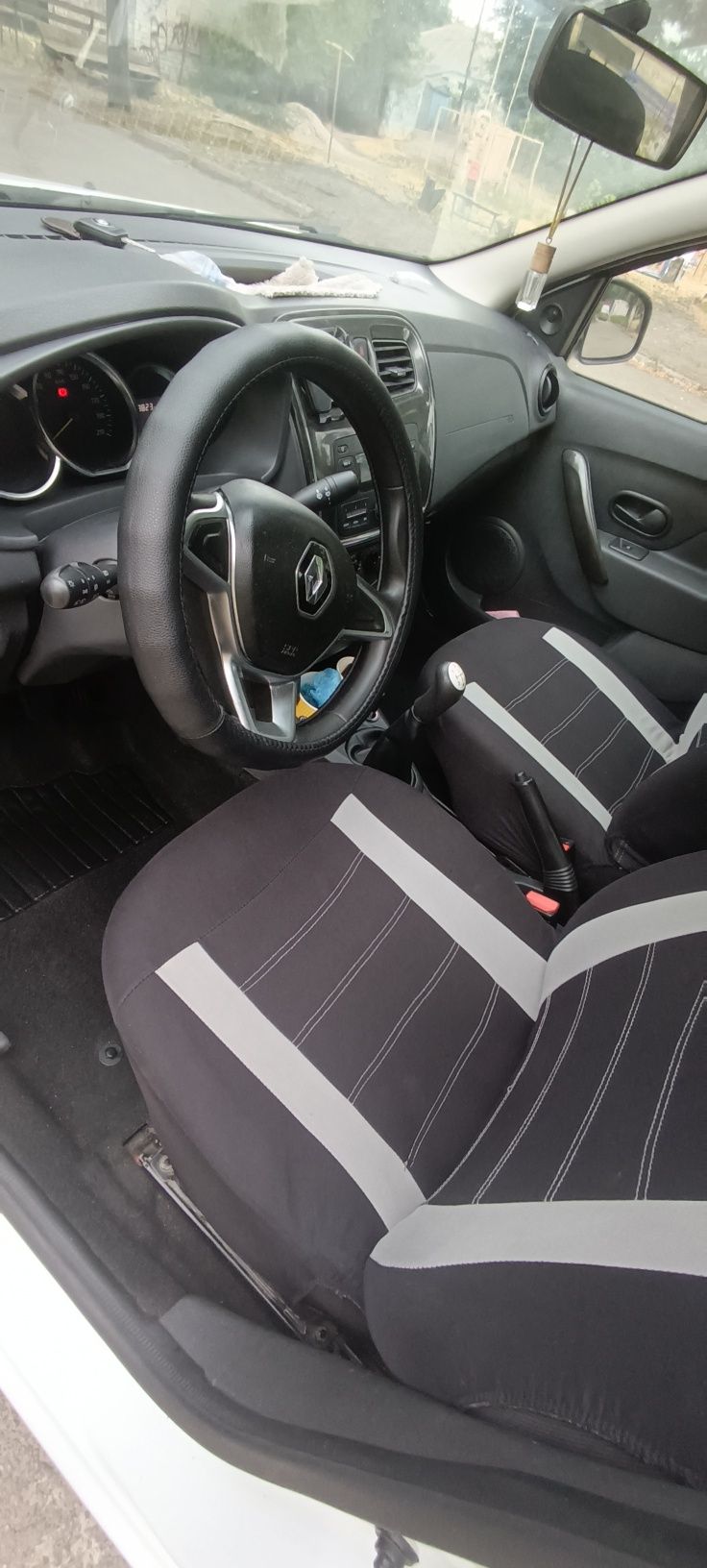 Чудовий Renault Logan 2017/18 1.5 TDI