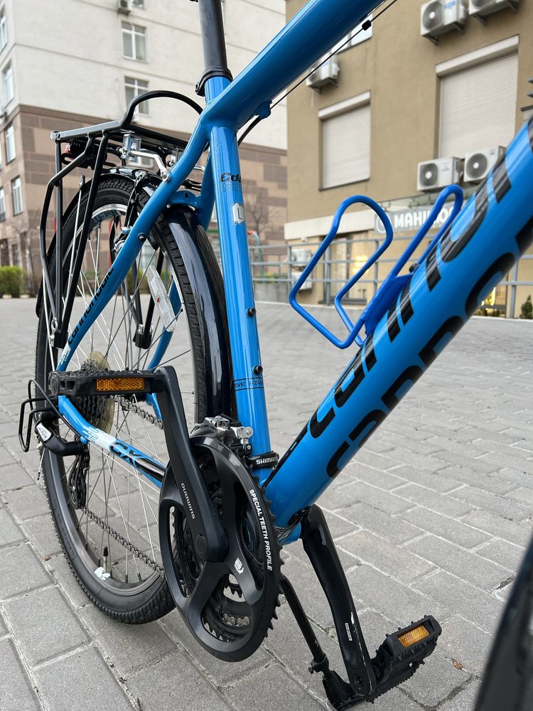 Велосипед Cannondale Hybrid - кроссовый велосипед