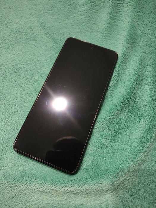 Xiaomi Redmi K60 8/256 ГБ в идеальном состоянии