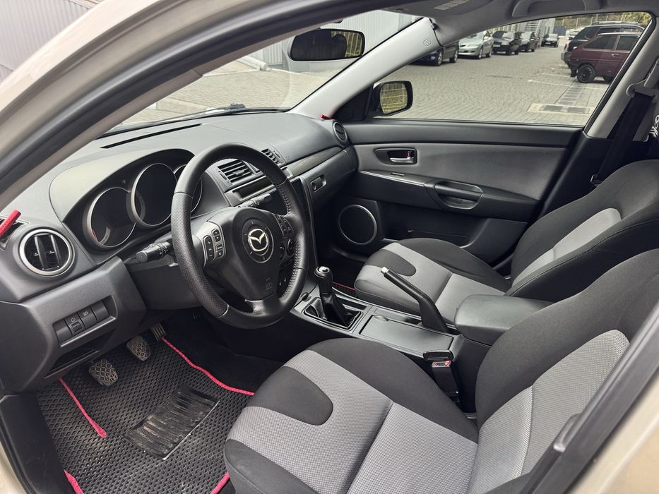 Mazda 3 2.0 бензин 2008 рік
