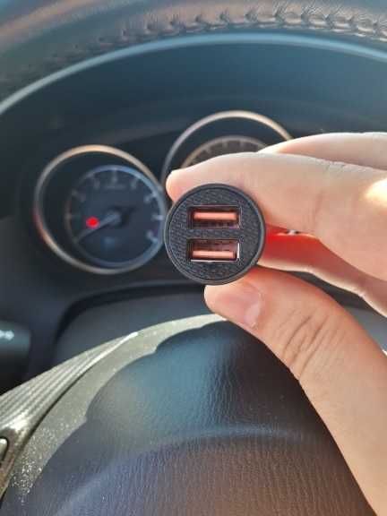 Швидка автозарядка Baseus QC3.0 30W 2xUSB 5А зарядка в прикурювач