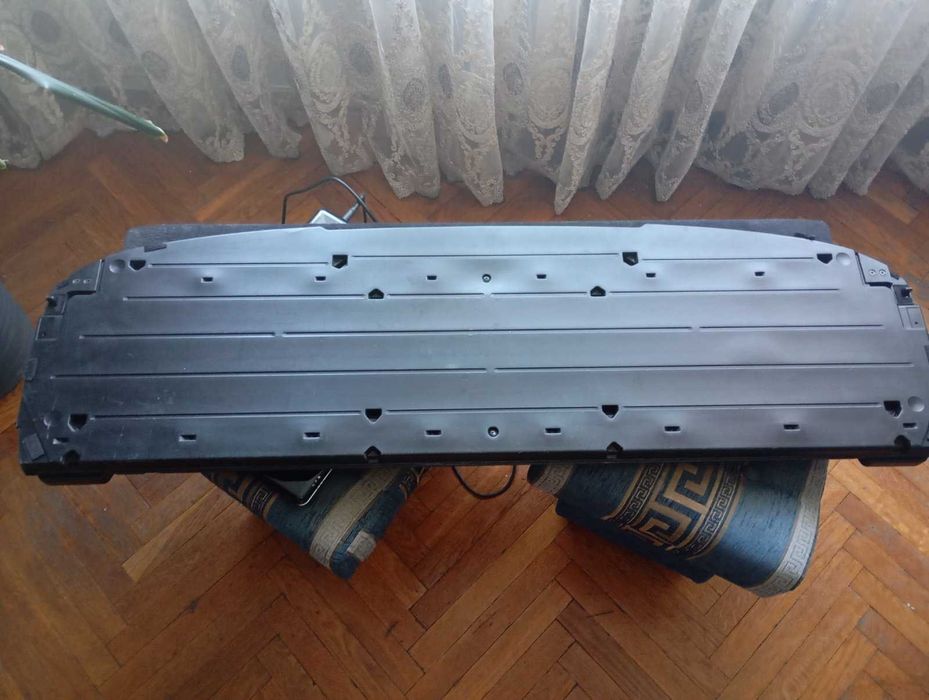 Полка в багажник Honda CR-V 2007- 2012рік.