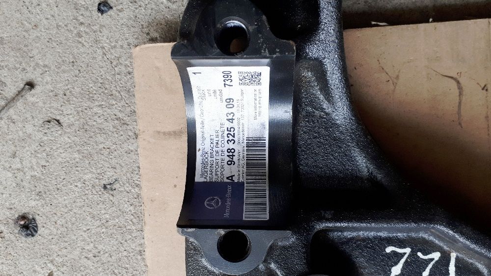 MERCEDES-BENZ ACTROS 4140 Кронштейн A94832543097390