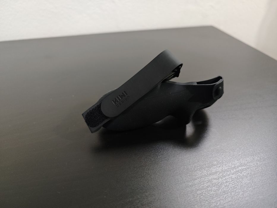 Kiwi Quest Knuckle Grips