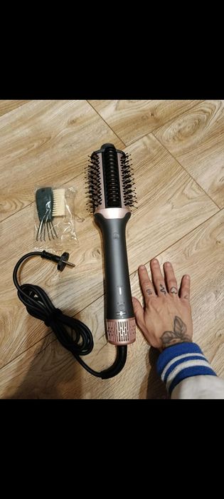 Nowa szczotka 2w1 z funkcją suszenia