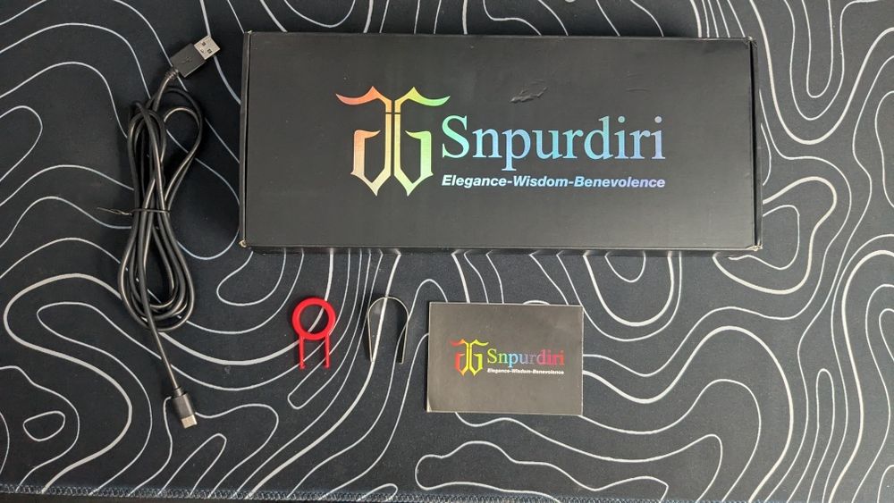 Продаю механічна клавіатура Snpurdiri 60% з червоними перемикачами
Я ш