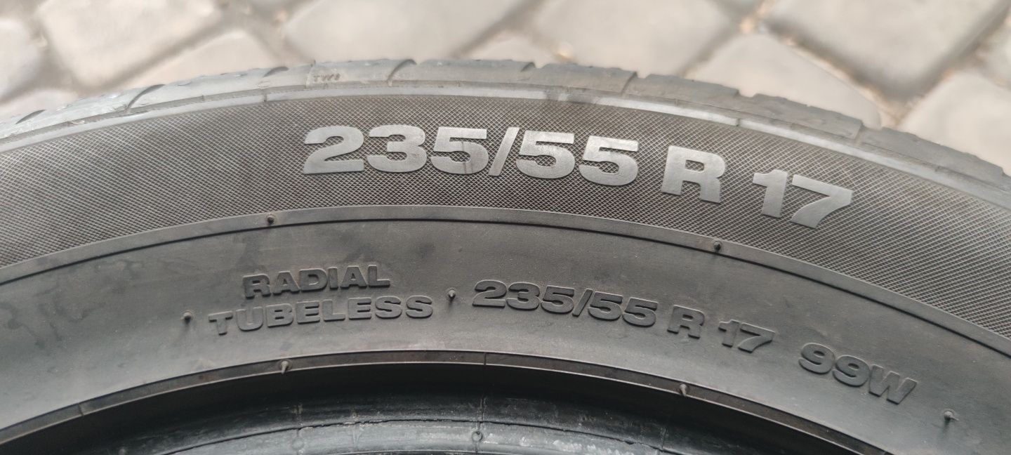 235/55/17 Continental Premiumcontakt 2 18r