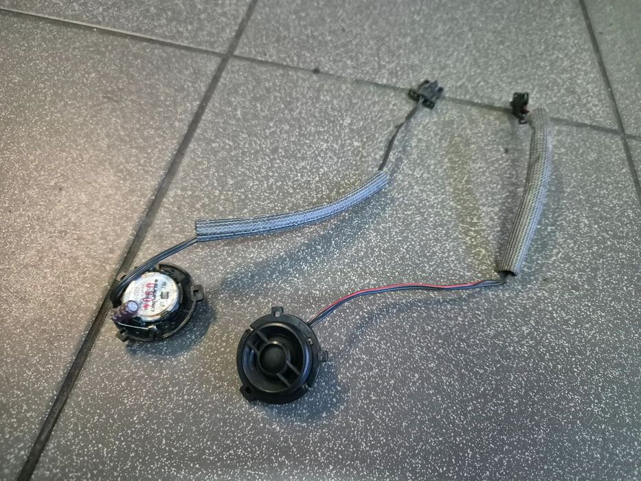 GŁOŚNIK PRZEDNI GŁOSNIKI PRZÓD WYSOKOTONOWY 6 ohm 1M0035411B SEAT TOLEDO LEON GOLF 4 PASSAT B5 WYSYŁKA !!!!