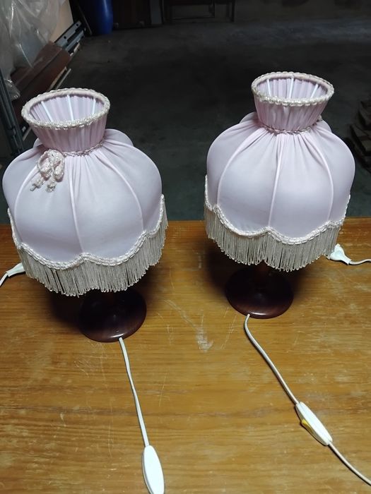 Conjunto de candeeiros para mesa de cabeceira