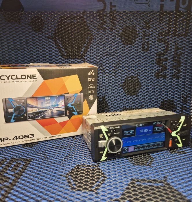 Автомагнітола  Cyclone MP-4083