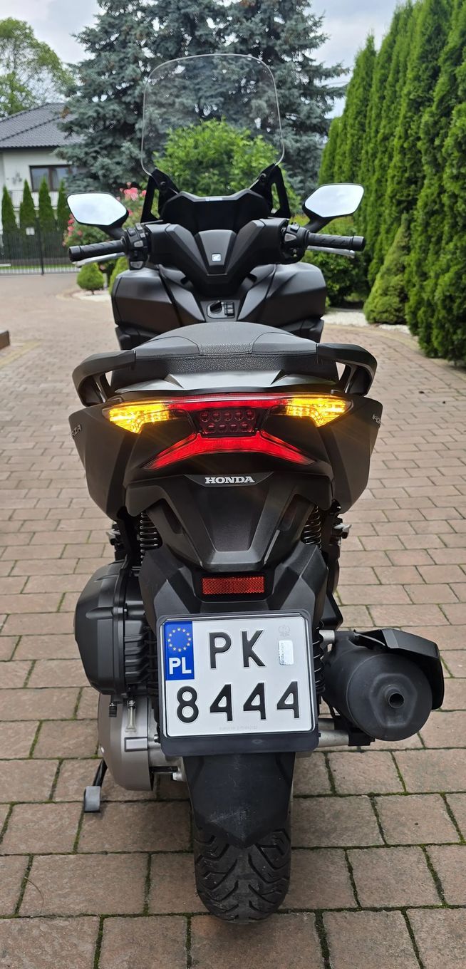 Honda NSS Honda Nss Forza 125 tylko 2500km przebiegu 2022r