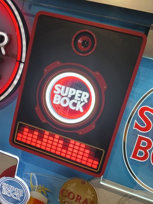 Reclame luminoso Super Bock Equalizer INFINITY