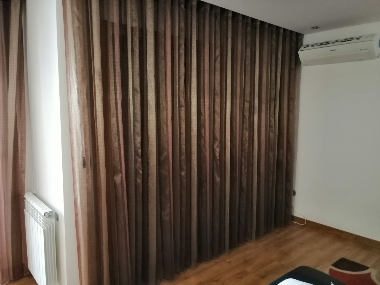 Cortinas inteiras onduladas