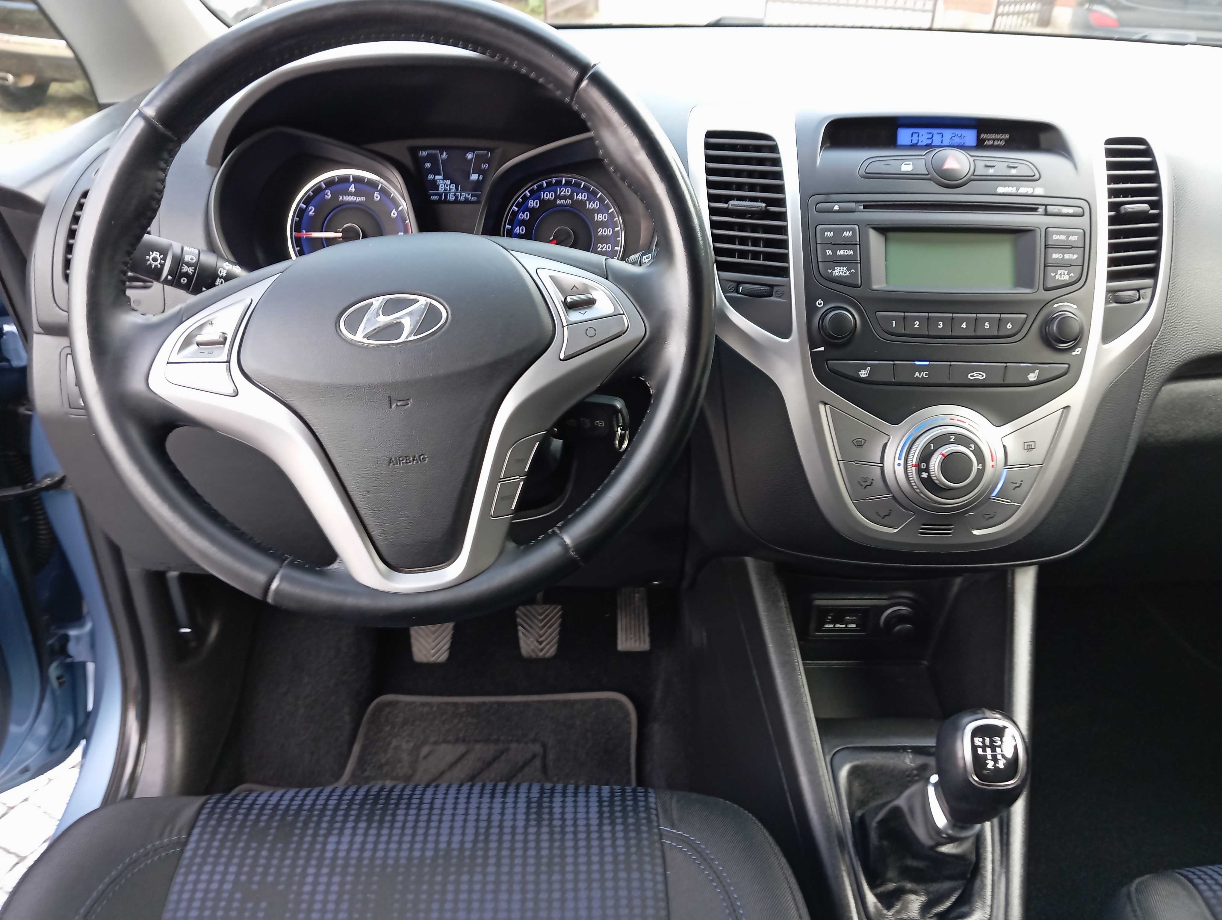 HYUNDAI iX20 1,4 2014 idealny
