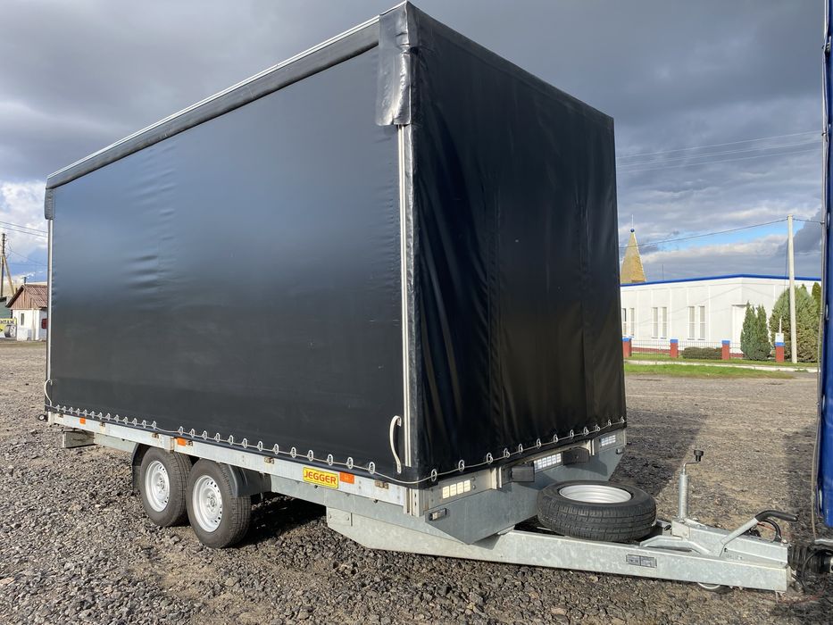 Причіп бортовий тентований