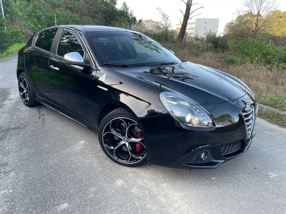 Alfa Romeo Giulietta Quadrifoglio Verde 1750TBI 235cv QV