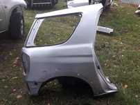 Błotnik,ćwiartka prawy tył Toyota Rav4 3D ll 00-05