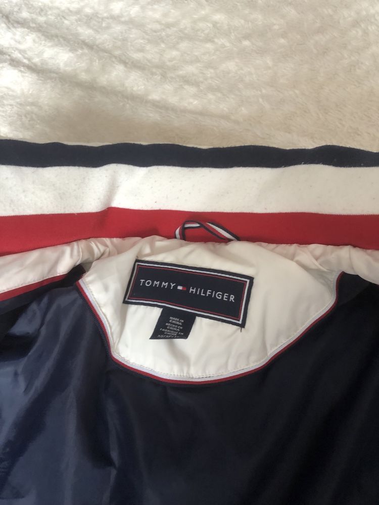 Жіночий пуховик Tommy Hilfiger