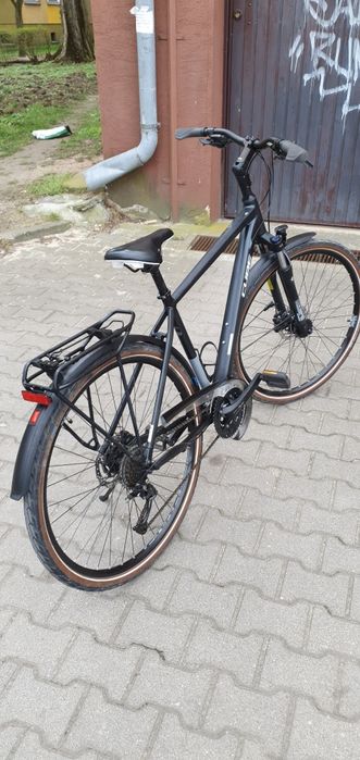 Rower firmowy Cube