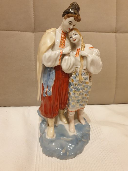 Figurka porcelanowa Noc majowa