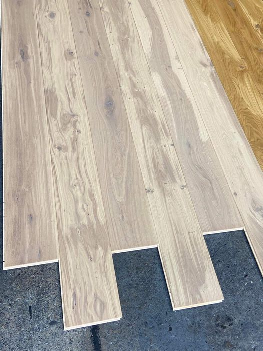 Podłoga 100% drewniana olejowana 15x180x2200mm odcień Woodlook