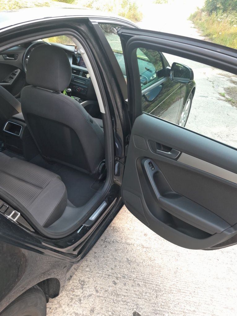 AUDI A4 B8 2.0 TDI