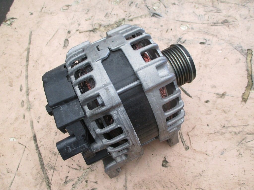 IVECO DAILY VI 14- 3.0 ALTERNATOR 2022r. Po regeneracji