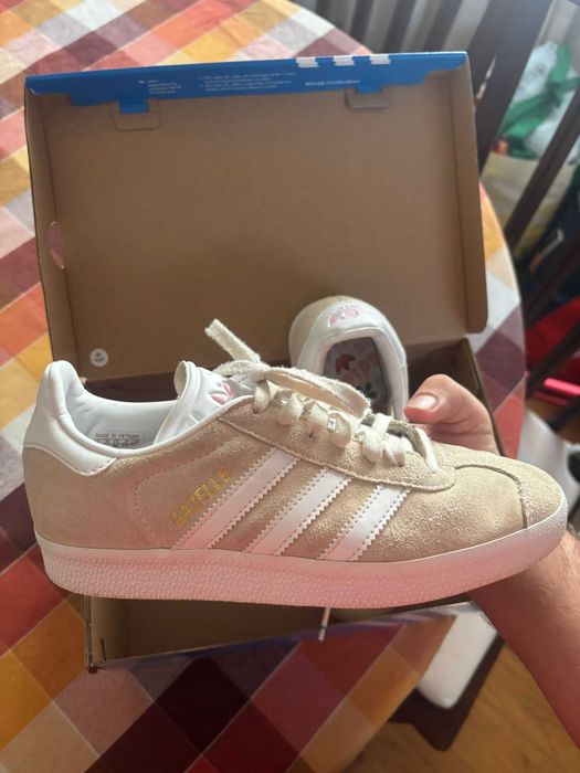 Adidas Gazelle Bege/Rosa (Edição Limitada) – Tamanho 36