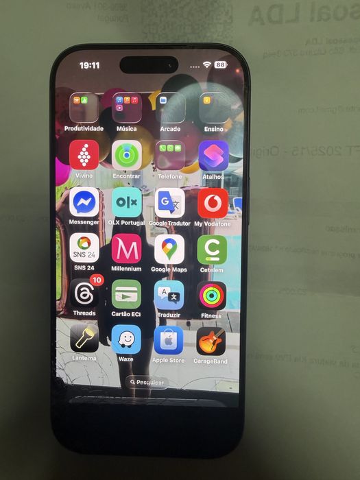 Iphone 17 Pro 512kg vidro partido