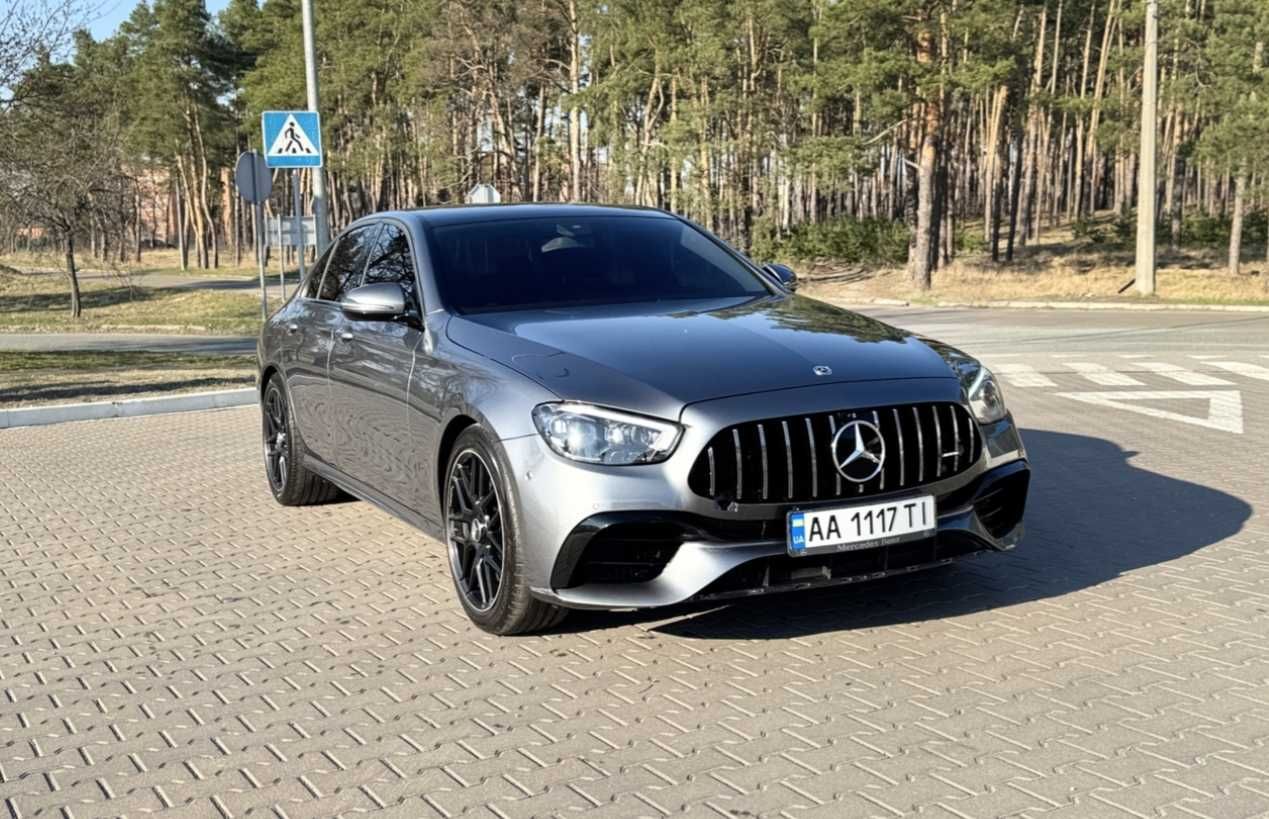 Передня решітка GT Panamericana Mercedes W213 AMG Line 2020+ Мерседес