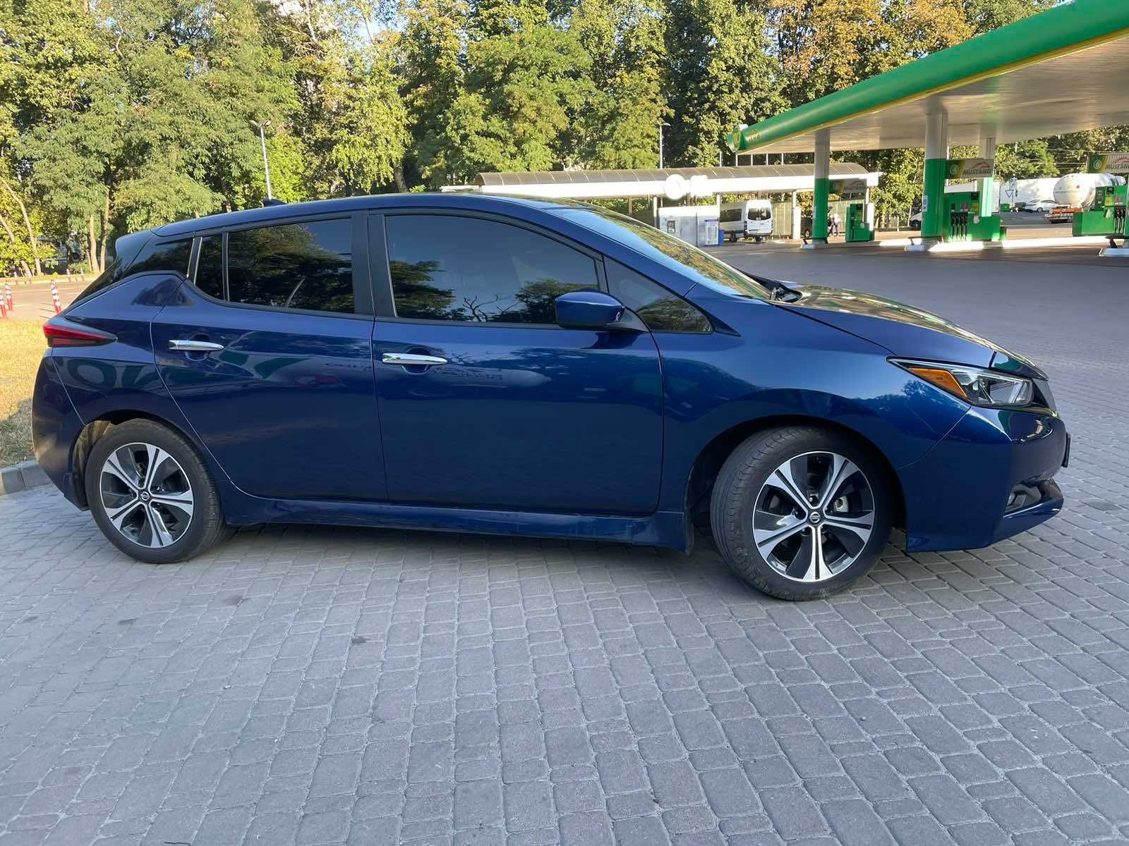 Nissan Leaf 42 кв.