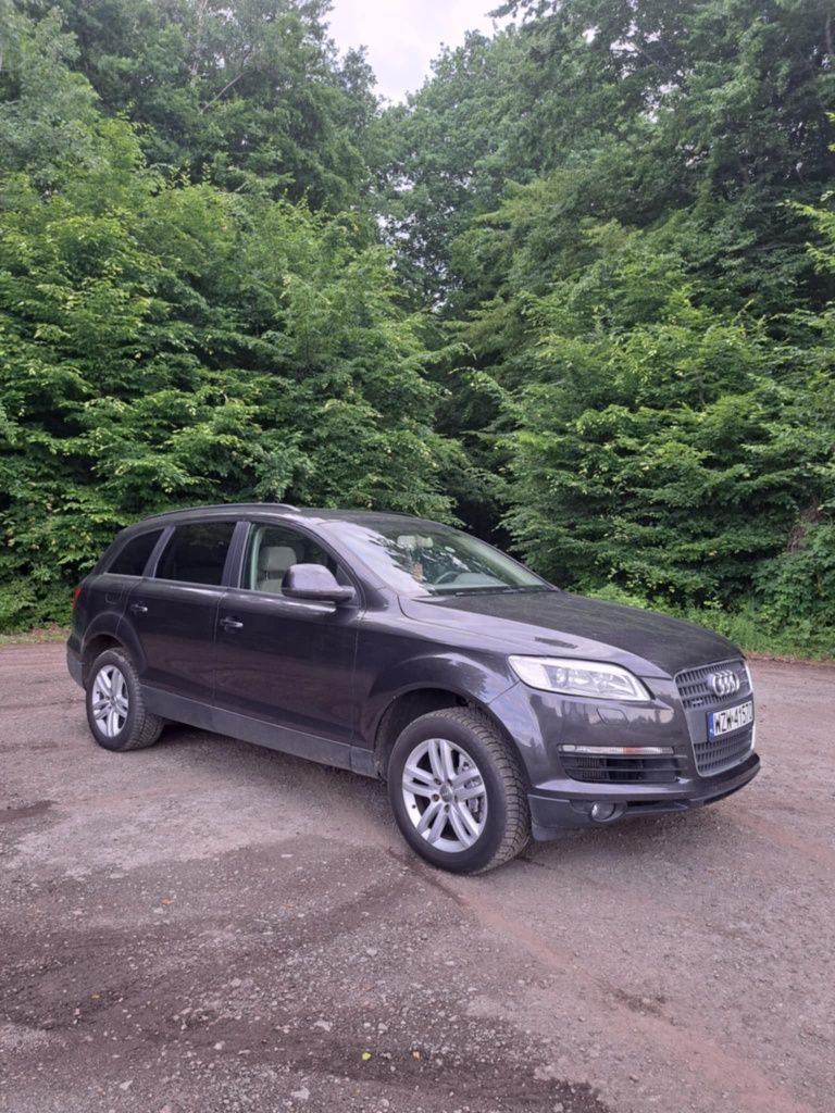 Sprzedam Audi Q7