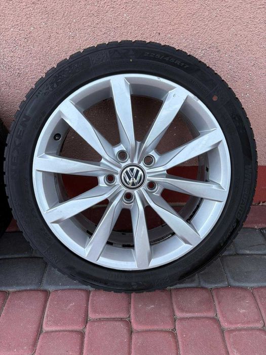 VW Golf 7 Komplet Kół R17 5x112 ET49 Oryginał Zima