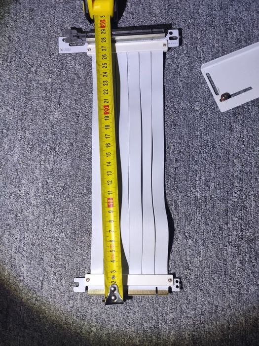 Райзер 3.0 білого кольору