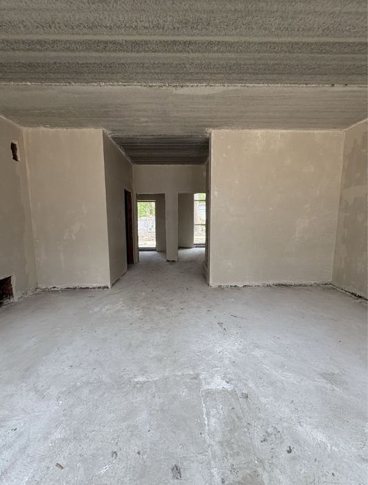 Бучанський парк! Таун за суперціною! Велика ділянка!