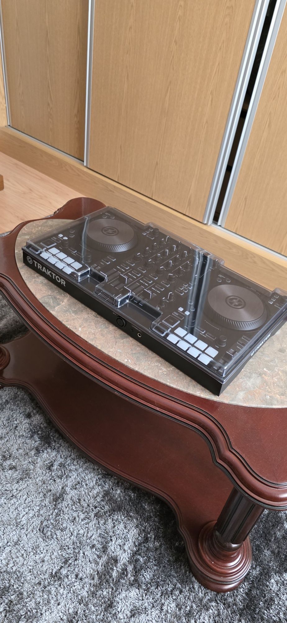 Controladora Traktor S3 MK3 NOVA | Shure Beta 58A | + Extras
