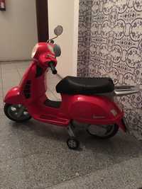 Scooter Piaggio, moto de criança
