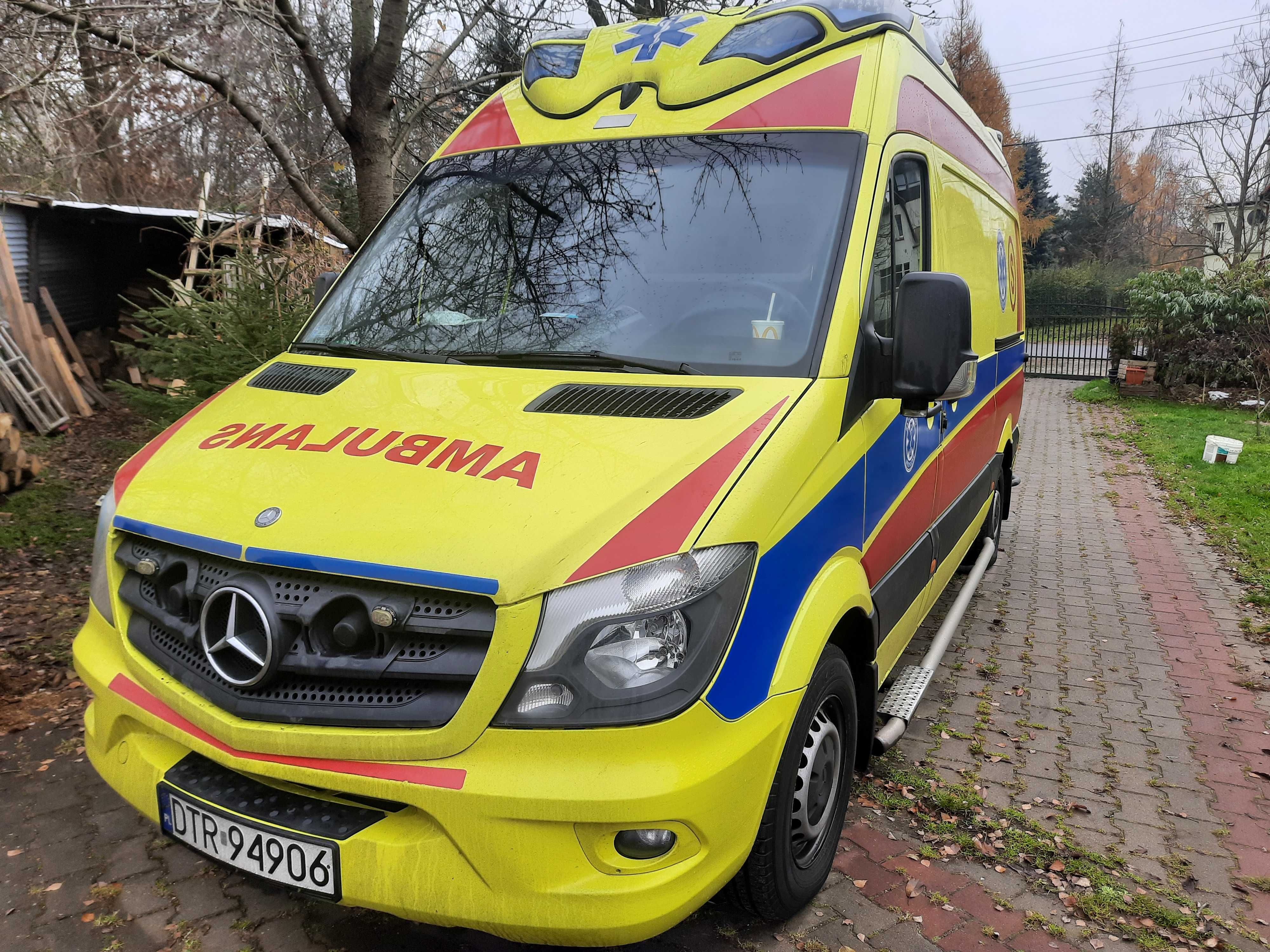 Wynajem samochodu do przewozu niepełnosprawnych ambulans  z OC