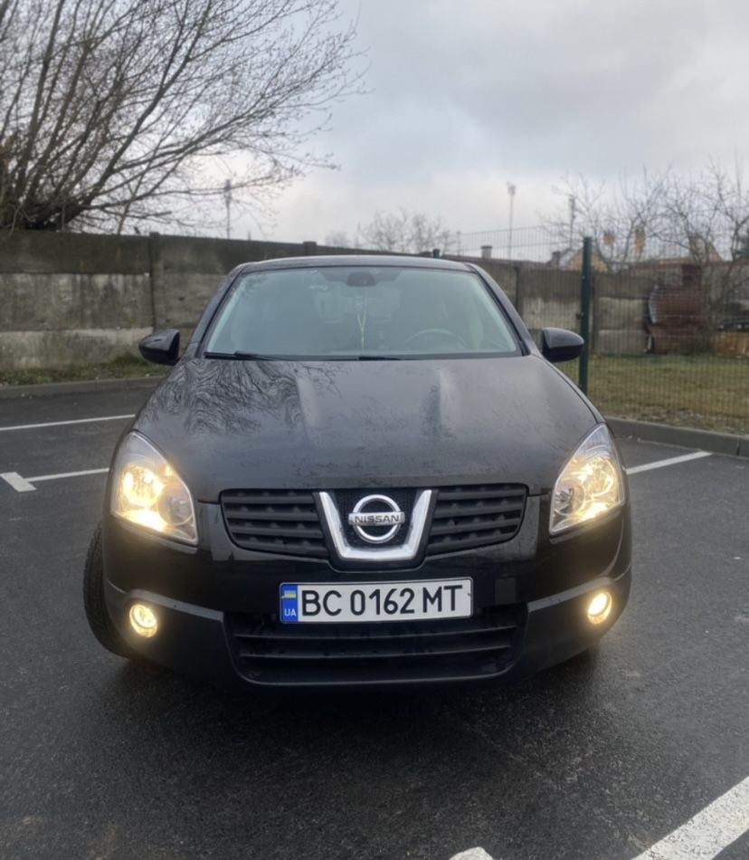 Nissan Qashqai автомат 2008 газ/бензин