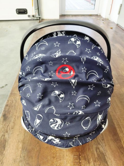 Fotelik samochodowy łupina nosidełko  CYBEX  z bazą Cloud Q Anna K. Sp