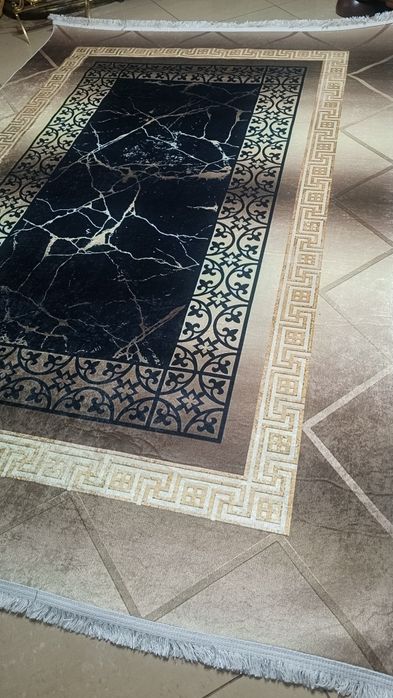 Dywan 230×160 turecki,antyposlizg,szybkoschn,  MARMUR złoto/czarny