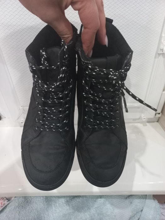 Взуття на підлітка 38 розмір NEXT