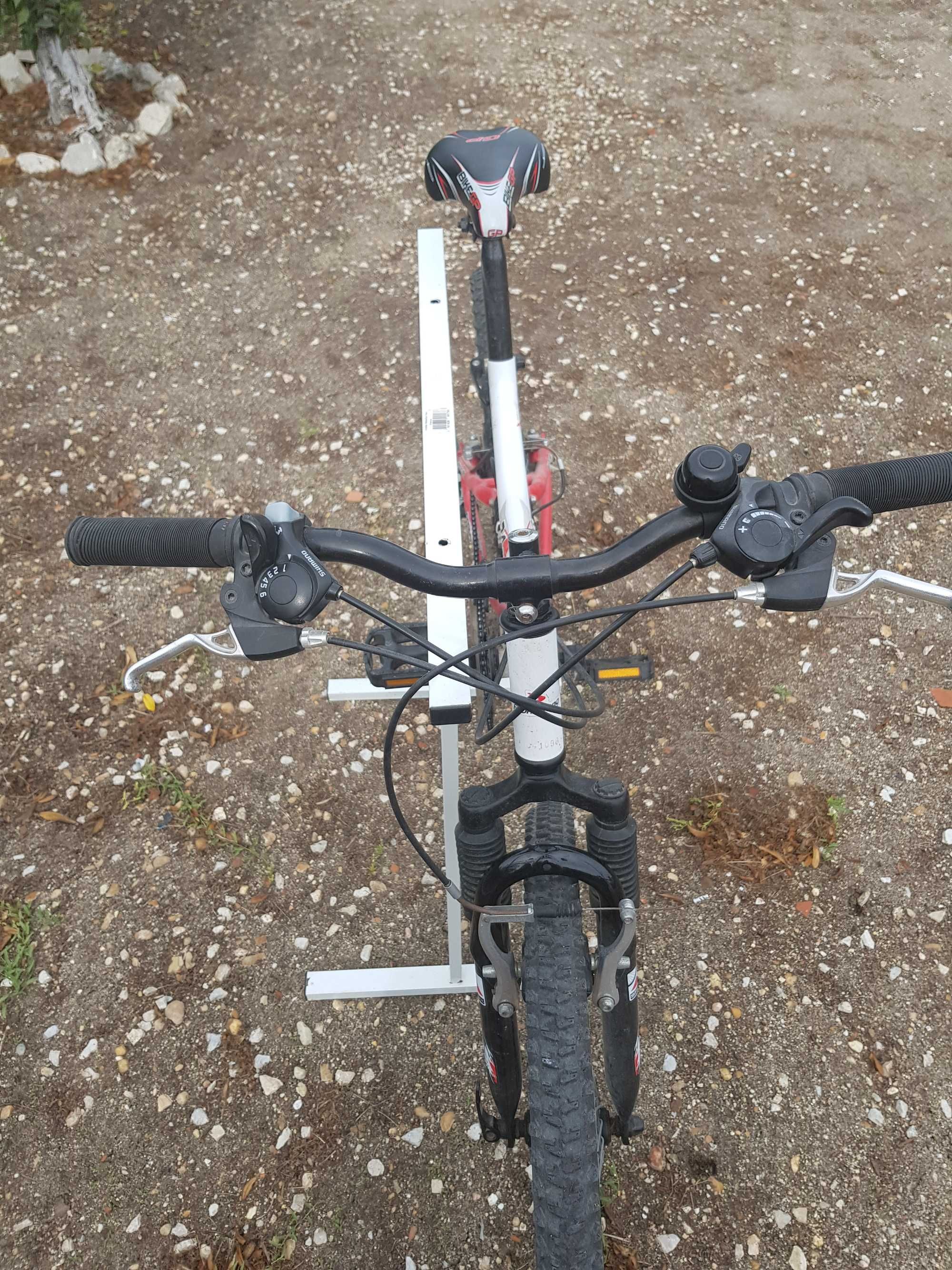 2 bicicletas BTT em bom estado