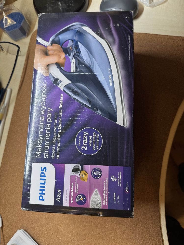 Праска Philips Azure  GC 4556