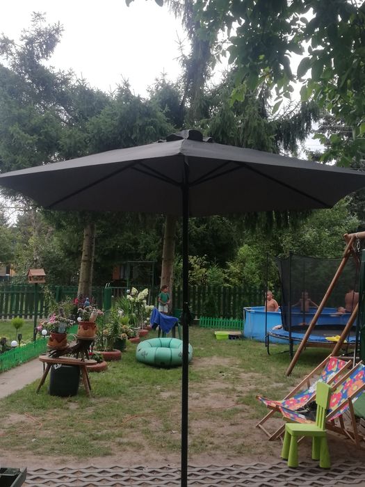 Parasol ogrodowy