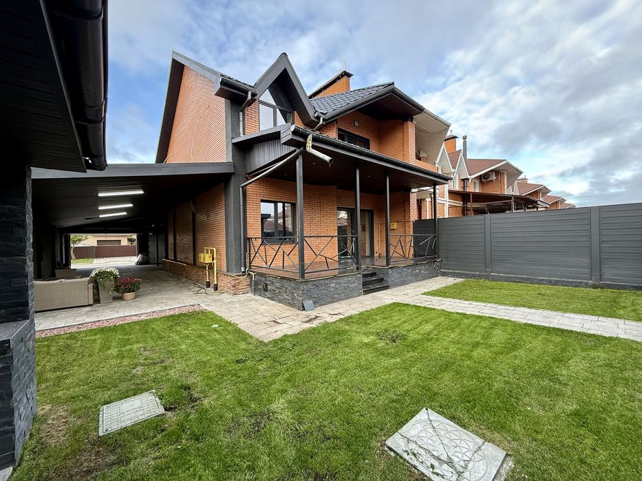 Чайки Продаж будинку 211 кв.м 5 соток