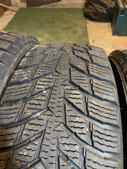 Nokian Snowproof C 205/65R16C komplet zimowy