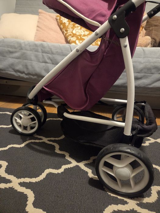 Wózek dla lalek w kolorze śliwkowym britax