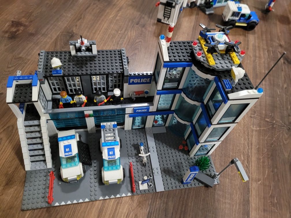 Lego 7498 policja